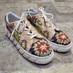 Free People Catch Me If You Can Crocheted Shoes Size 38